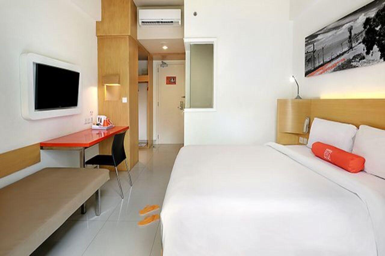 Oyo 90473 Gowin Hotel Kuta  Exterior photo