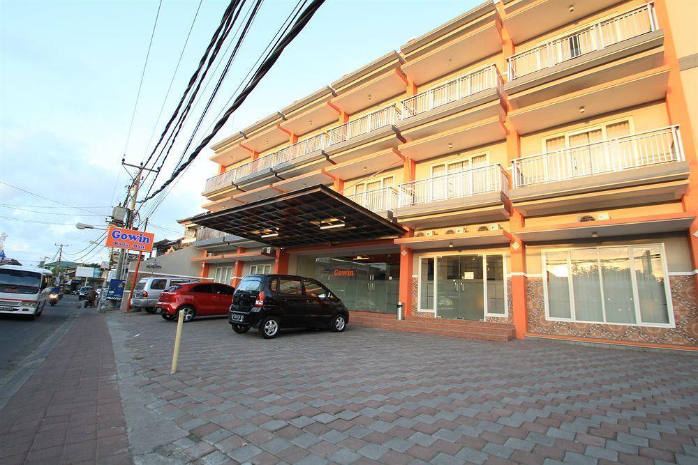 Oyo 90473 Gowin Hotel Kuta  Exterior photo